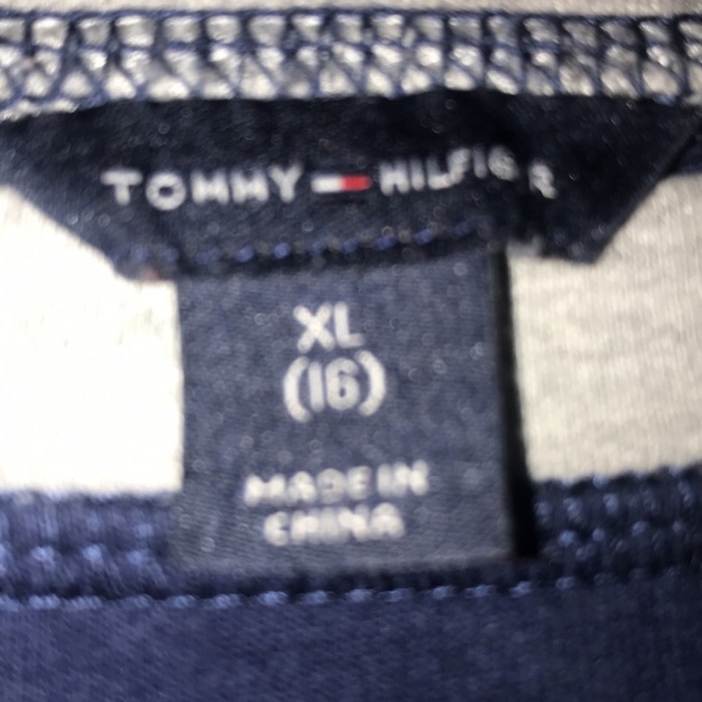 Tommy Hilfiger Long Sleeved Crop Top - Picture 4 of 4